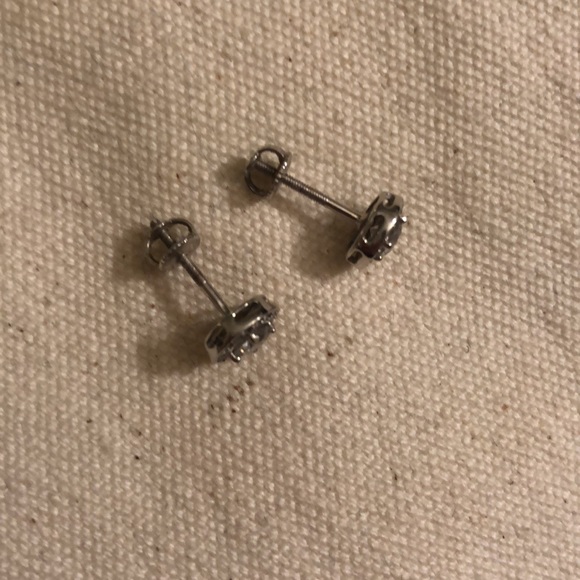 💎 Pompeii 3 1 ct. tw. 14k gold screw back earrings - Picture 5 of 16